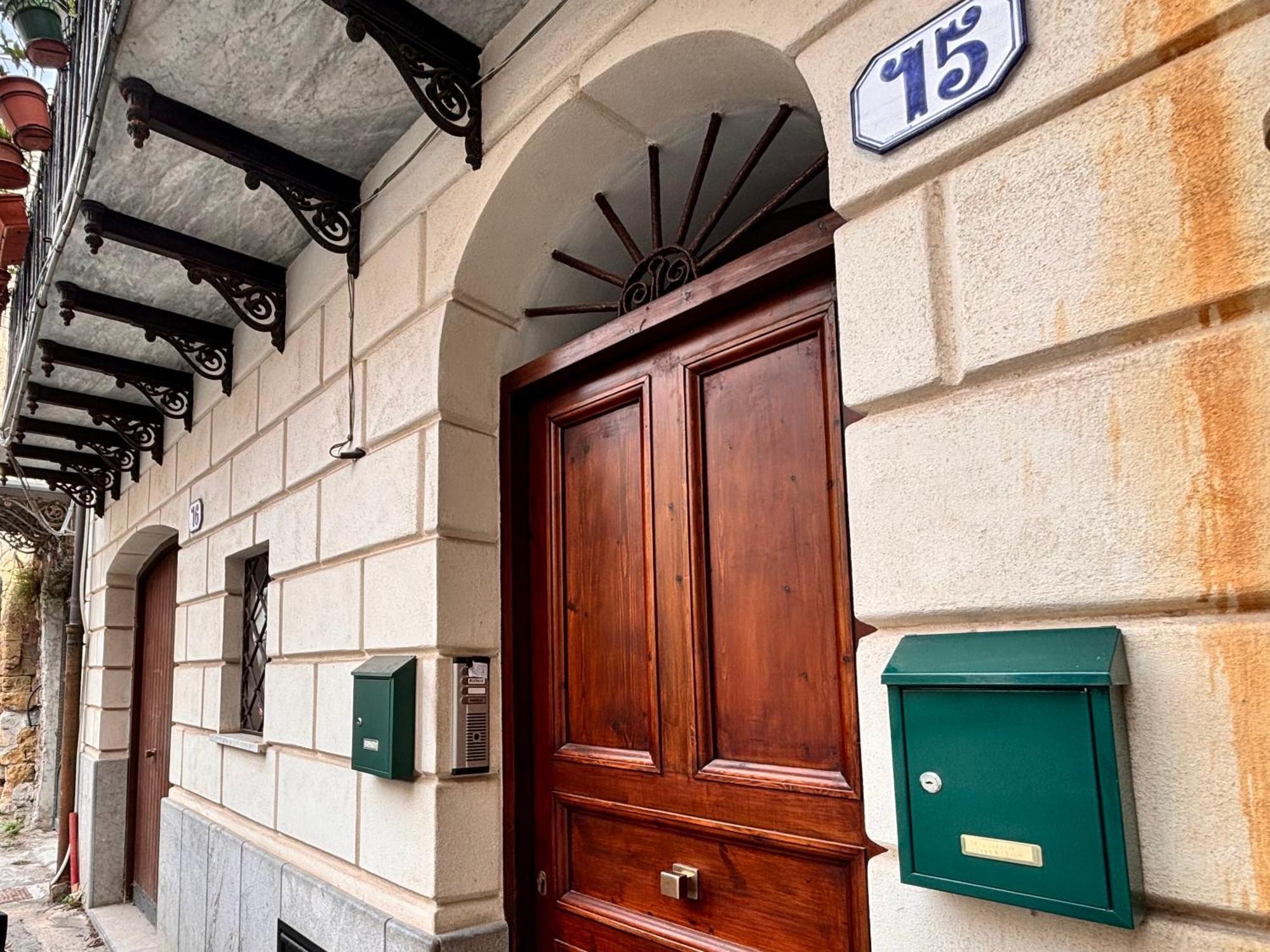 Casa Cassarelli In Centro Lägenhet Palermo Exteriör bild